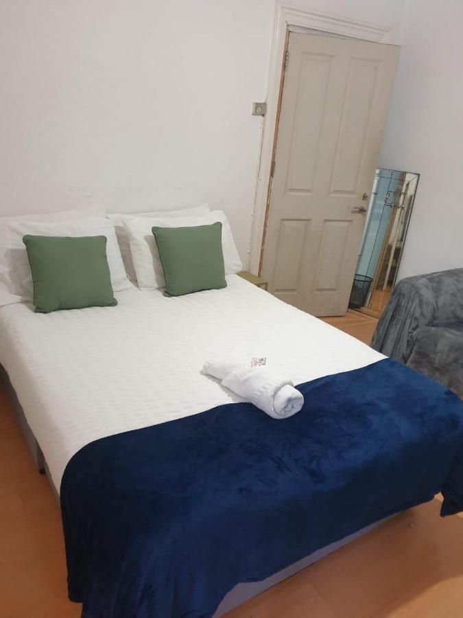 Balham, South London Spacious Guest House F2, 6 Rooms Available Eksteriør billede