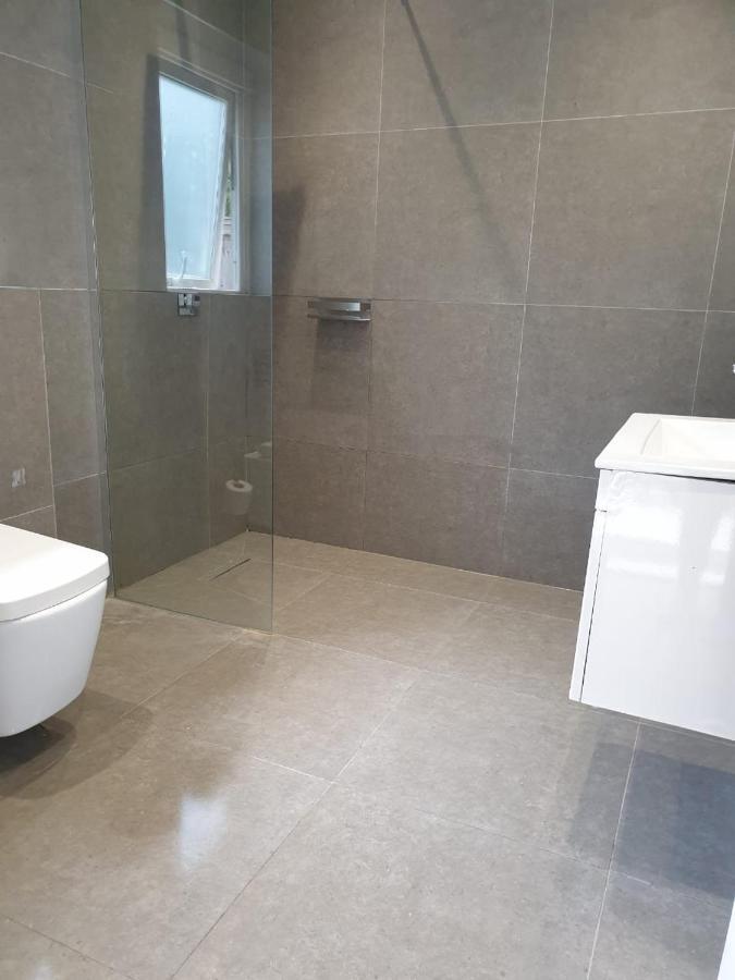 Balham, South London Spacious Guest House F2, 6 Rooms Available Eksteriør billede